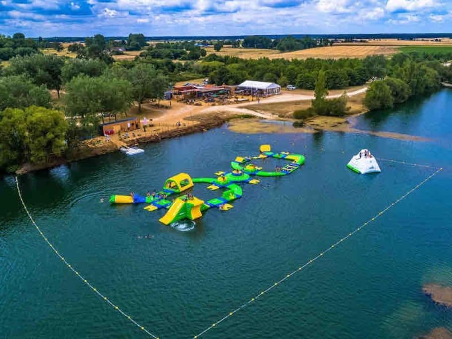 Gite Chalet-Piscine "Belle-Etoile" Touraine Anjou Courcelles-de-Touraine Kültér fotó